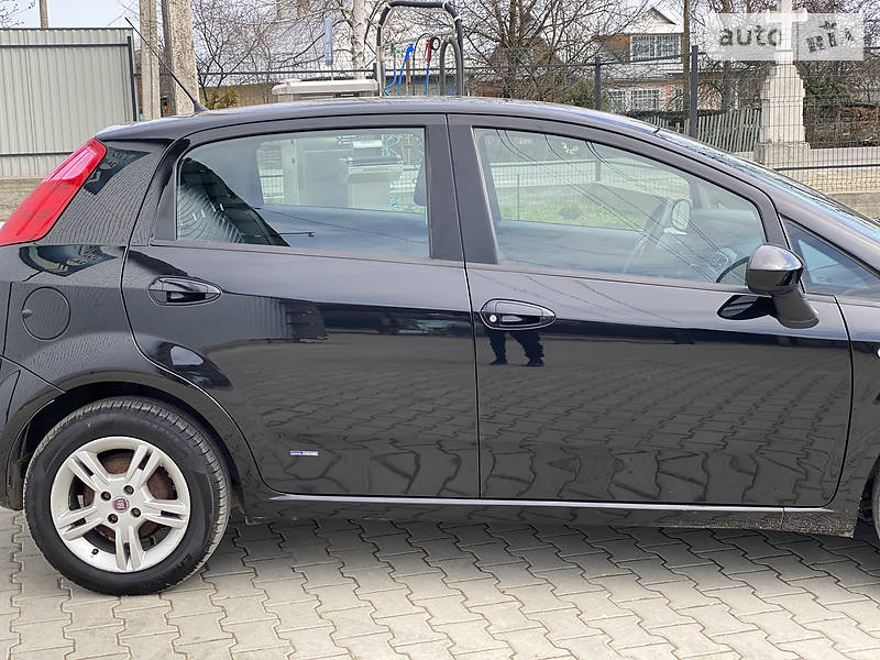 Хетчбек Fiat Punto 2008 в Івано-Франківську