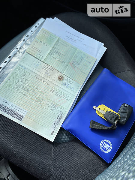 Хетчбек Fiat Punto 2008 в Івано-Франківську