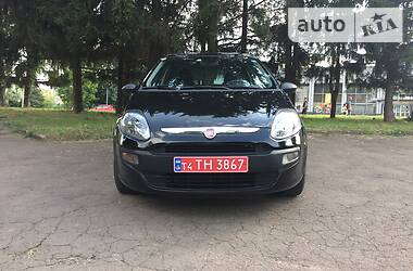 Хэтчбек Fiat Punto 2010 в Ровно