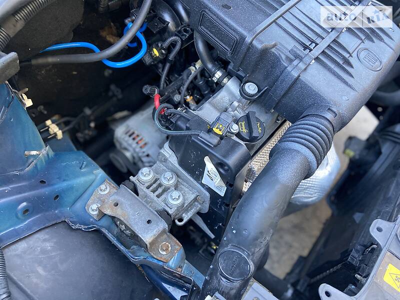 Хетчбек Fiat Punto 2009 в Рівному