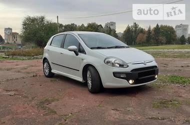 Хэтчбек Fiat Punto 2010 в Ровно