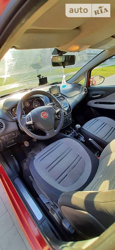 Хэтчбек Fiat Punto 2010 в Ужгороде