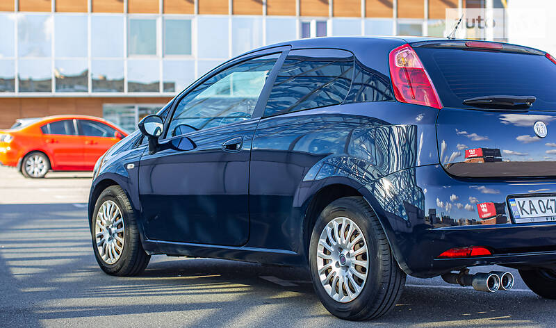 Хетчбек Fiat Punto 2008 в Києві