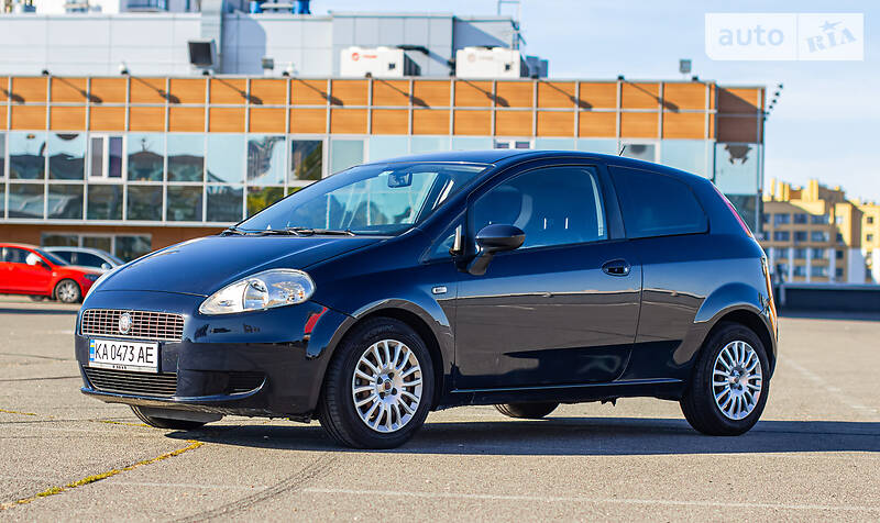 Хетчбек Fiat Punto 2008 в Києві
