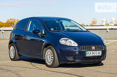 Хетчбек Fiat Punto 2008 в 
