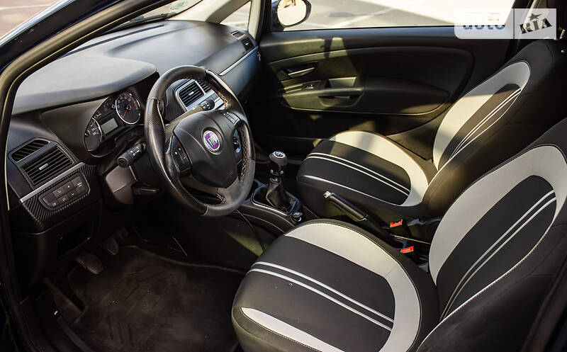 Хетчбек Fiat Punto 2008 в Києві