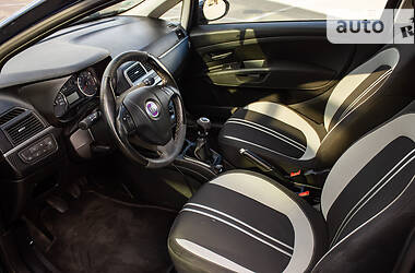 Хетчбек Fiat Punto 2008 в 