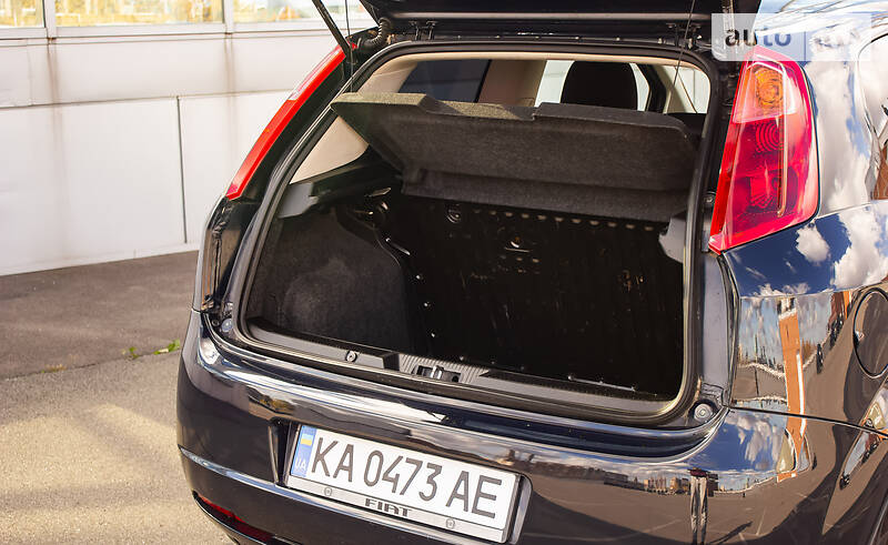 Хетчбек Fiat Punto 2008 в Києві