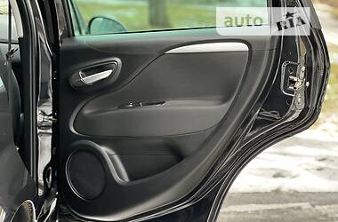 Хэтчбек Fiat Punto 2014 в 