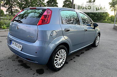 Хетчбек Fiat Punto 2008 в Попільні