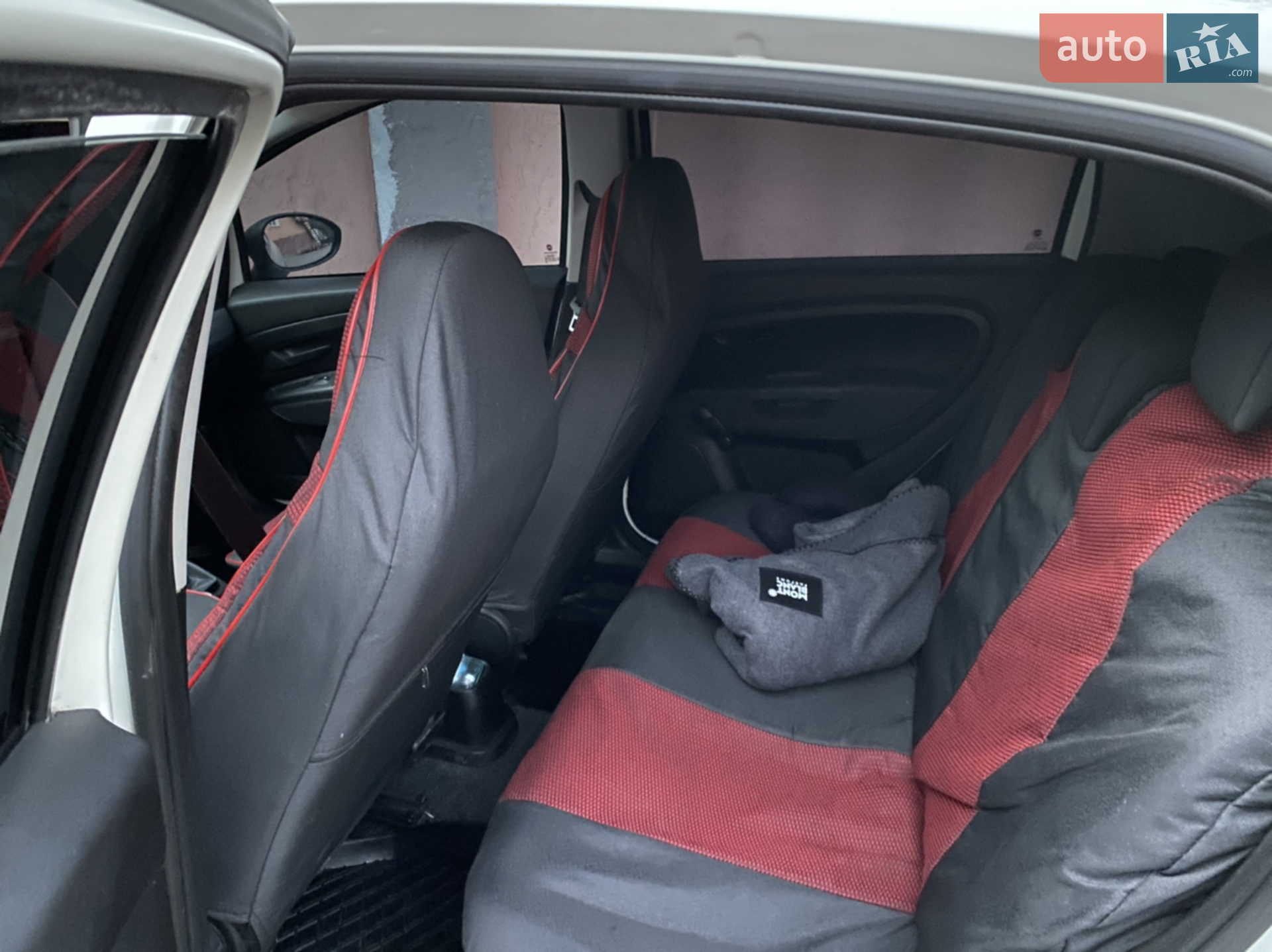 2011 Fiat Punto - мініатюра 5