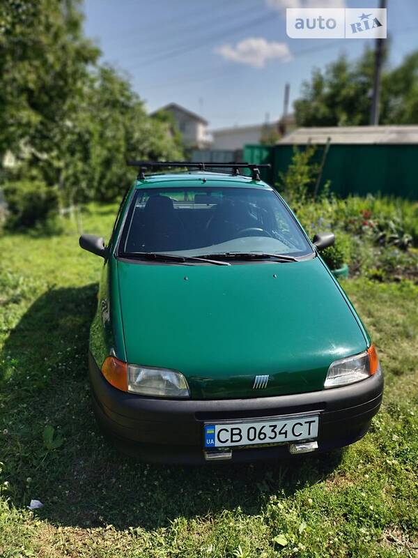 Хетчбек Fiat Punto 1999 в Ніжині