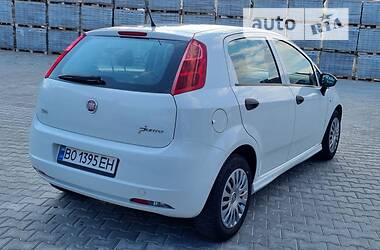 Хэтчбек Fiat Punto 2010 в Теребовле