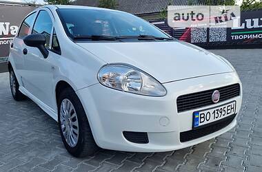 Хэтчбек Fiat Punto 2010 в Теребовле