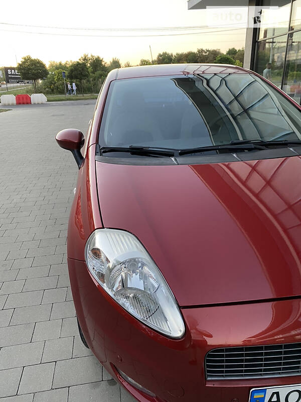 Хэтчбек Fiat Punto 2007 в Ужгороде фото 2 Хэтчбек Fiat Punto 2007 в Ужгороде