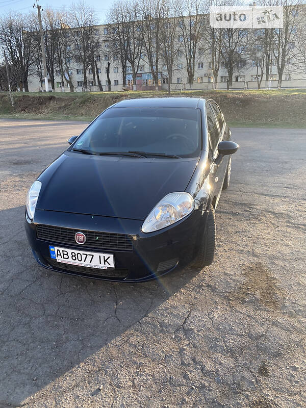 Хетчбек Fiat Punto 2010 в Вінниці