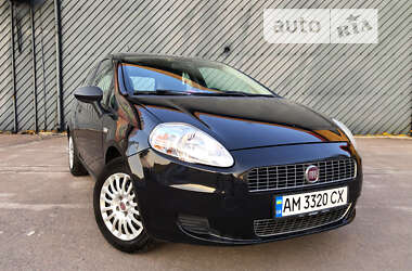 Хэтчбек Fiat Punto 2009 в Житомире