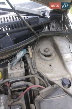 Внедорожник / Кроссовер Fiat Punto 2000 в 