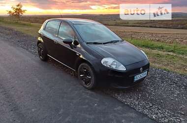 Хэтчбек Fiat Punto 2011 в Мукачево