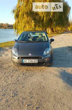 Хетчбек Fiat Punto 2012 в Горохові