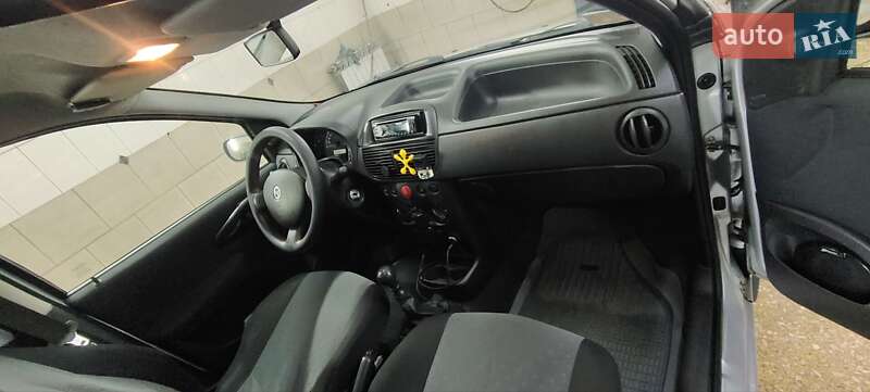 Хэтчбек Fiat Punto 2007 в Киеве
