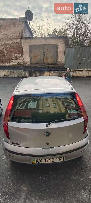 Хэтчбек Fiat Punto 2007 в Киеве