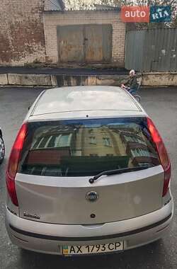 Хэтчбек Fiat Punto 2007 в 