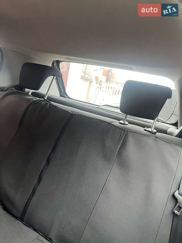 Хэтчбек Fiat Punto 2010 в Луцке
