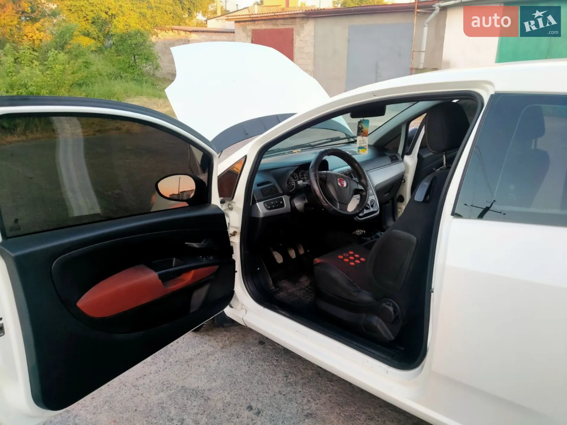 2011 Fiat Punto - мініатюра 11