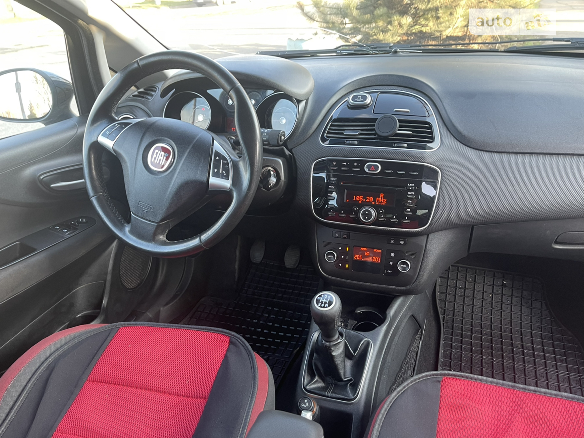 2012 Fiat Punto - мініатюра 23