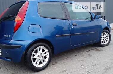 Хетчбек Fiat Punto 2000 в Києві