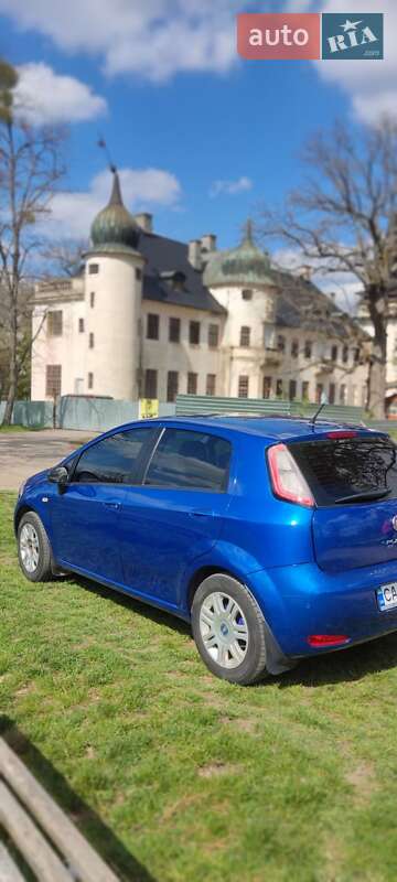 Хэтчбек Fiat Punto 2013 в Тальном