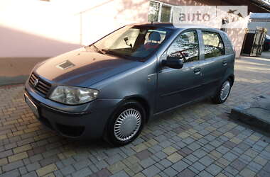 Хэтчбек Fiat Punto 2004 в Умани