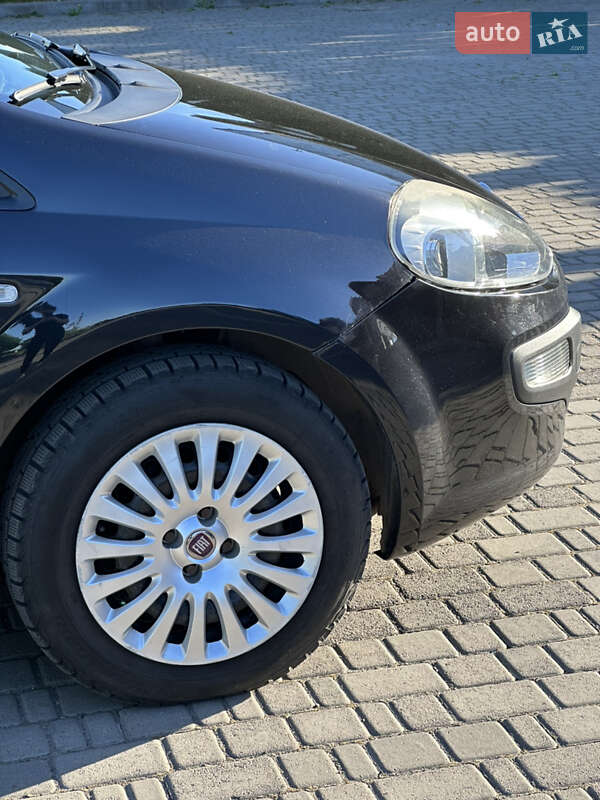 Хэтчбек Fiat Punto 2011 в Луцке