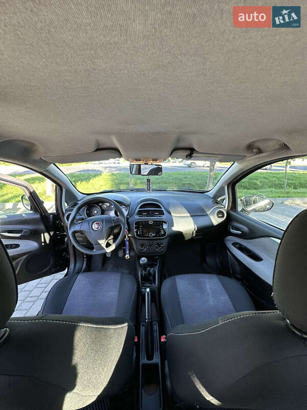 Хэтчбек Fiat Punto 2011 в Луцке