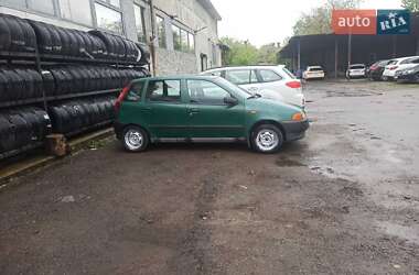 Хэтчбек Fiat Punto 1999 в 
