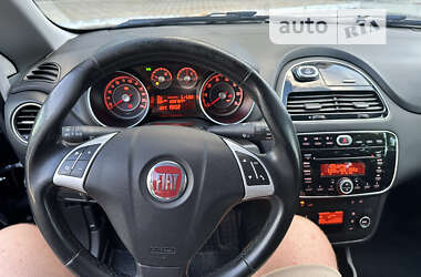 Хетчбек Fiat Punto 2012 в Острозі