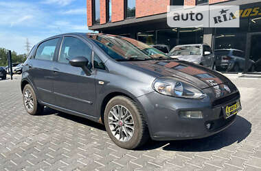 Хэтчбек Fiat Punto 2012 в Черновцах