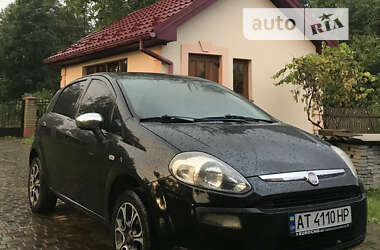 Хэтчбек Fiat Punto 2011 в Калуше