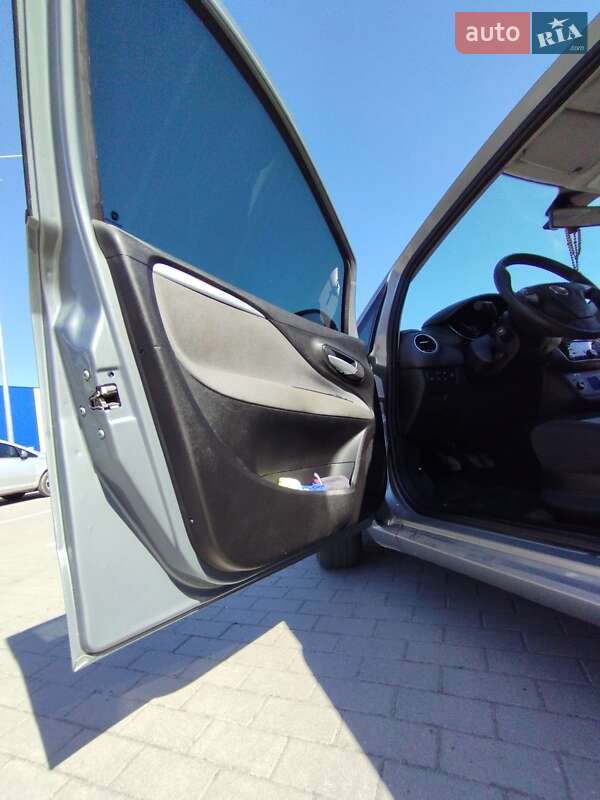 Хэтчбек Fiat Punto 2011 в Калуше