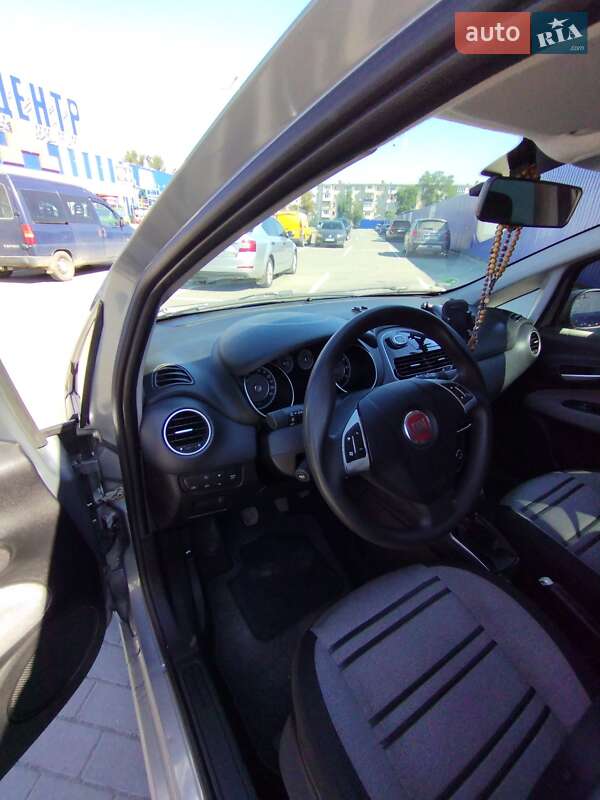 Хэтчбек Fiat Punto 2011 в Калуше