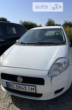 Хэтчбек Fiat Punto 2011 в Львове