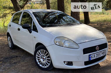 Хетчбек Fiat Punto 2009 в Сумах