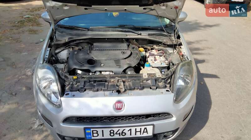 Хэтчбек Fiat Punto 2013 в Полтаве фото 13 Хэтчбек Fiat Punto 2013 в Полтаве