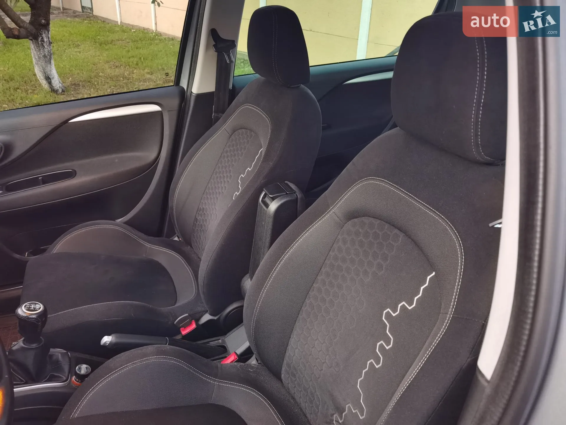 2012 Fiat Punto - мініатюра 10