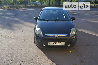 Хэтчбек Fiat Punto 2011 в Чернигове