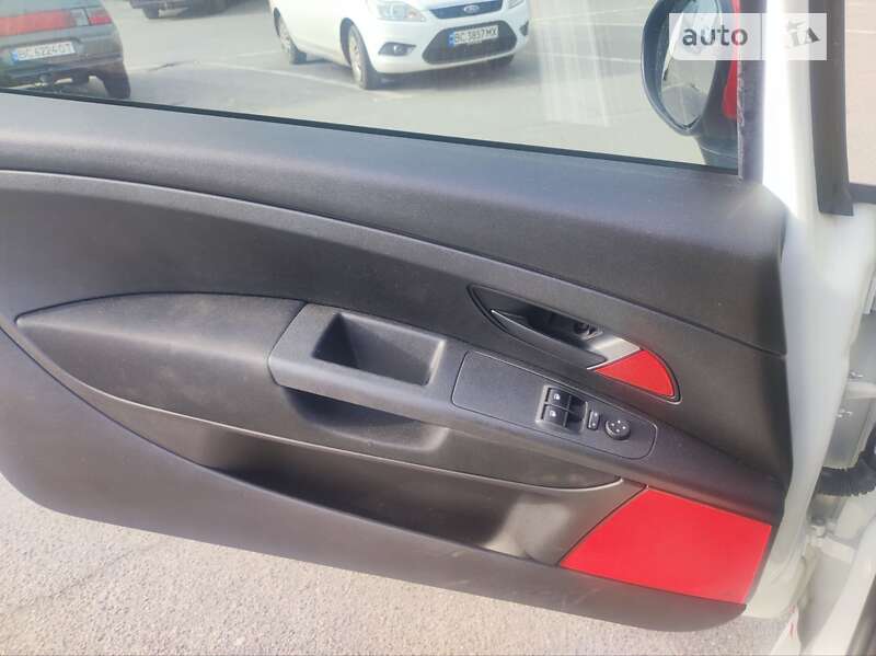 Хэтчбек Fiat Punto 2010 в Стрые
