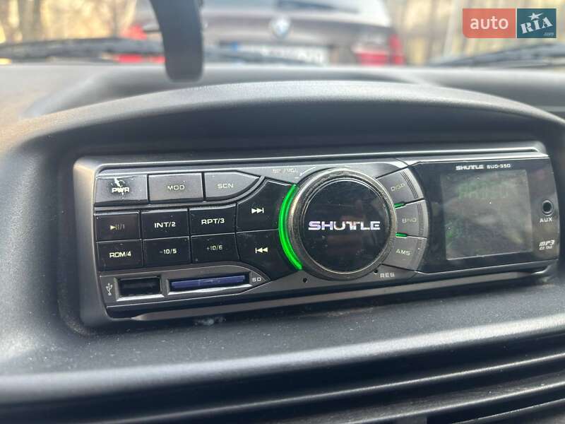 Хэтчбек Fiat Punto 2010 в Киеве фото 9 Хэтчбек Fiat Punto 2010 в Киеве