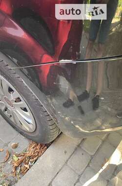 Хэтчбек Fiat Punto 2011 в 