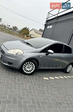 Хетчбек Fiat Punto 2009 в Кропивницькому